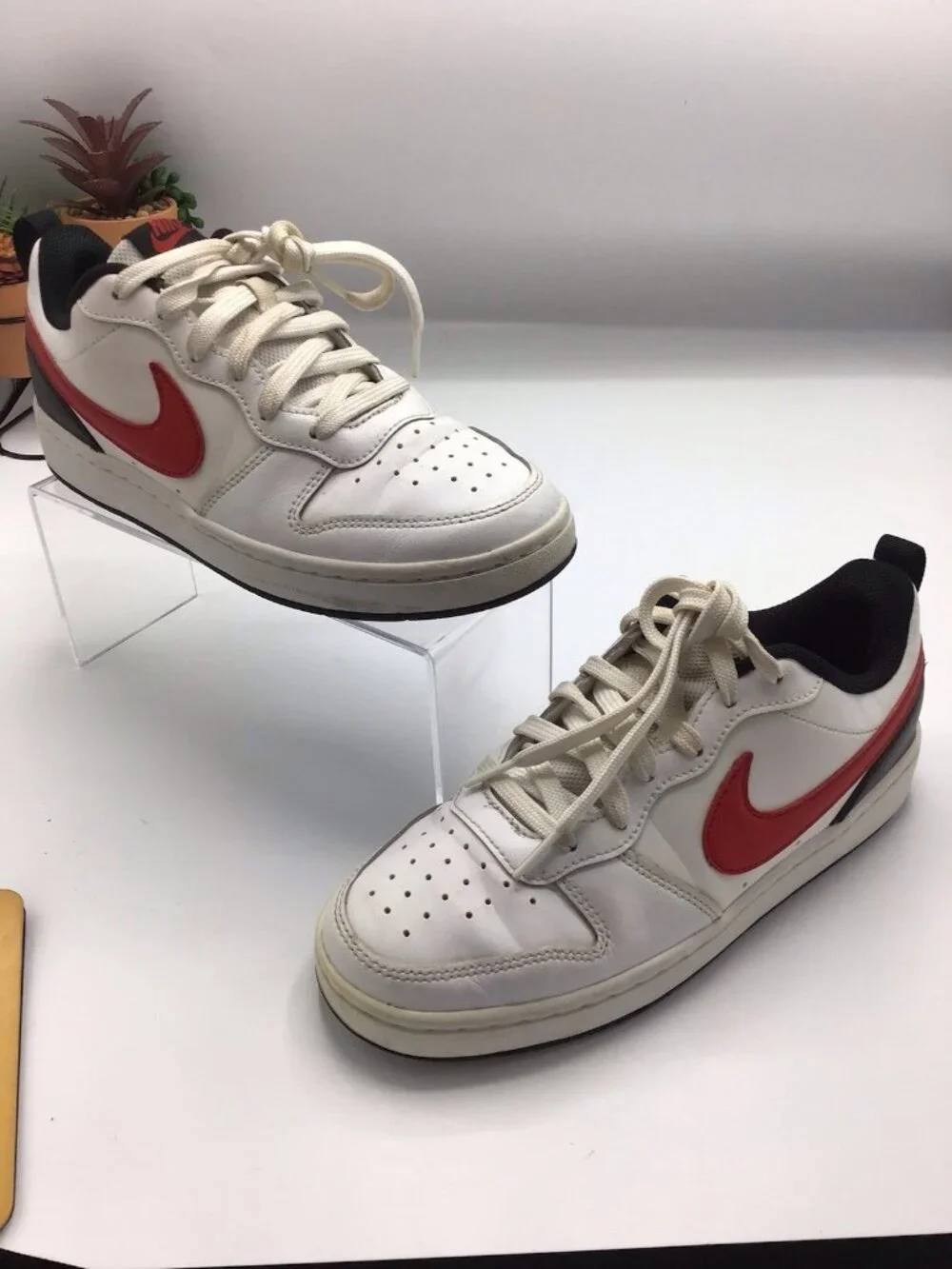 Nike  Court Borough Low 2 BQ5448-110 White Red Shoes Sneakers Size 5.5 Boys